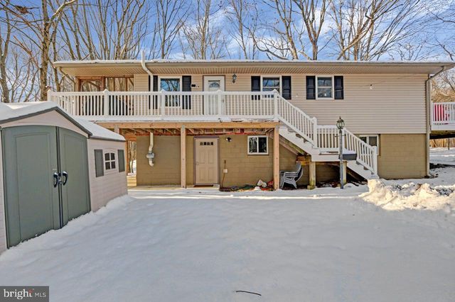 124 FERN RIDGE RD, Blakeslee, PA 18610