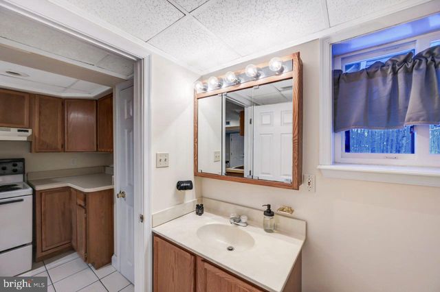 124 FERN RIDGE RD, Blakeslee, PA 18610