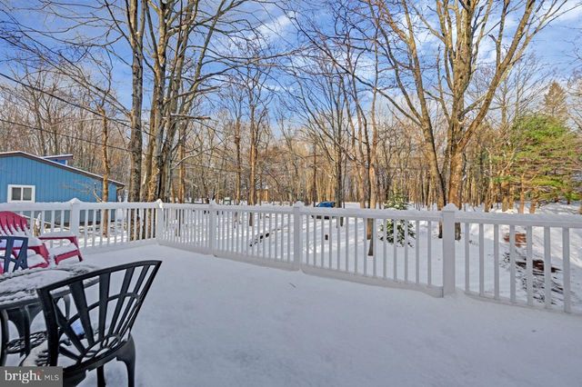 124 FERN RIDGE RD, Blakeslee, PA 18610