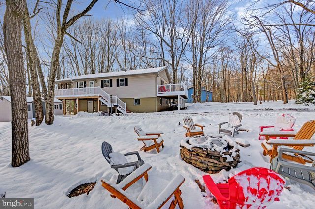 124 FERN RIDGE RD, Blakeslee, PA 18610