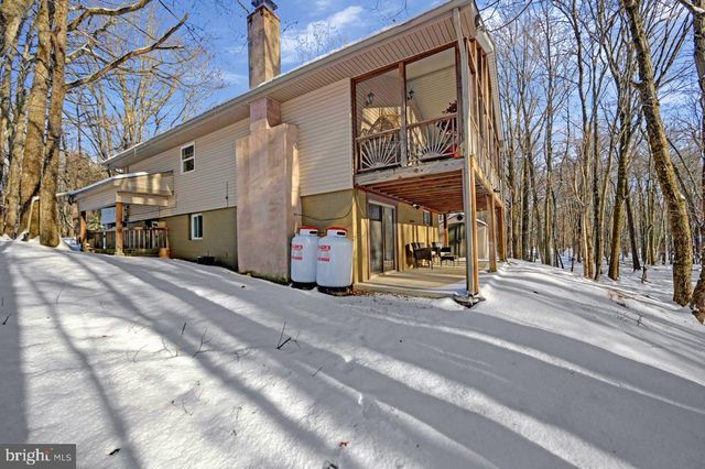 124 FERN RIDGE RD, Blakeslee, PA 18610