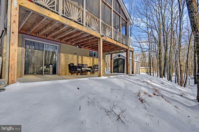 124 FERN RIDGE RD, Blakeslee, PA 18610