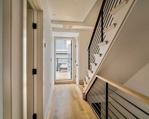 20 Wendell Street 3, Cambridge, MA 02138