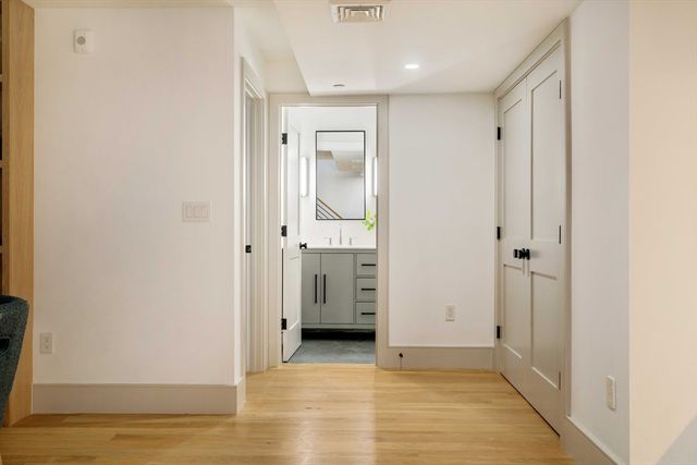 20 Wendell Street 3, Cambridge, MA 02138