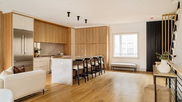 20 Wendell Street 3, Cambridge, MA 02138