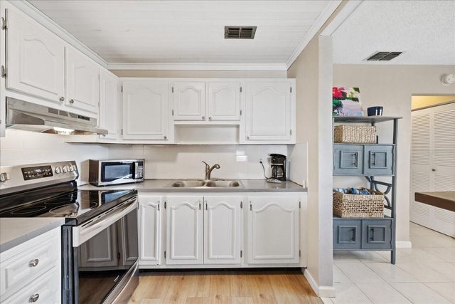 11635 BAYONET LANE B, New Port Richey, FL 34654