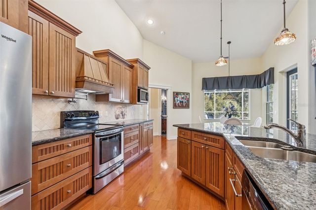 5460 CHESTNUT RIDGE ROAD, Dade City, FL 33523