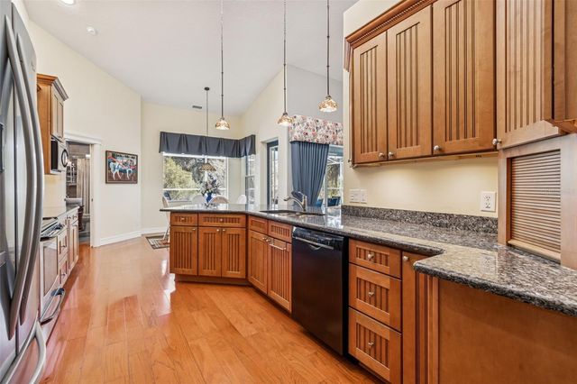 5460 CHESTNUT RIDGE ROAD, Dade City, FL 33523