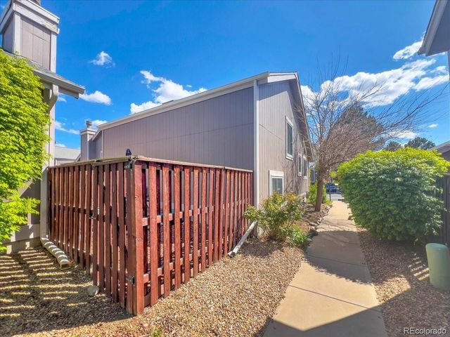 3782 S Genoa Circle A, Aurora, CO 80013