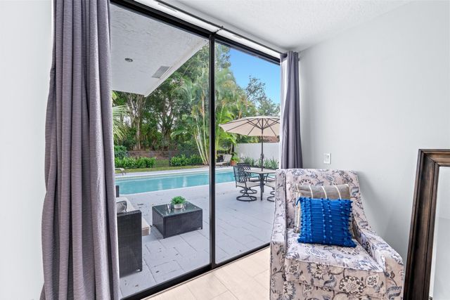2442 Windsor Way Court, Wellington, FL 33414