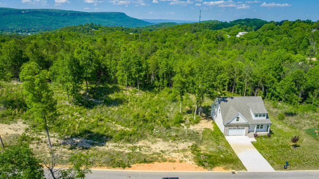 144 Cascade Drive, Rossville, GA 30741