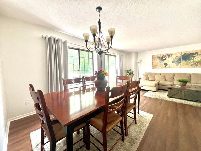 202 Shaker Heights Lane, Crestview Hills, KY 41017