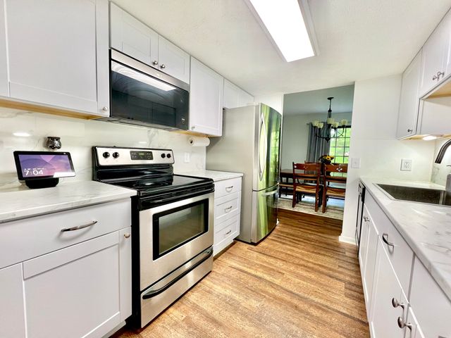 202 Shaker Heights Lane, Crestview Hills, KY 41017