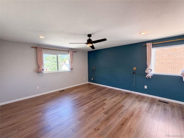 10708 W Chautauga Mountain, Littleton, CO 80127