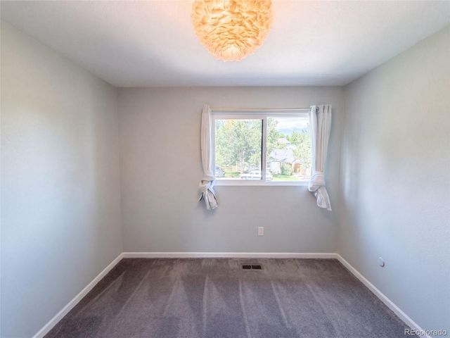 10708 W Chautauga Mountain, Littleton, CO 80127