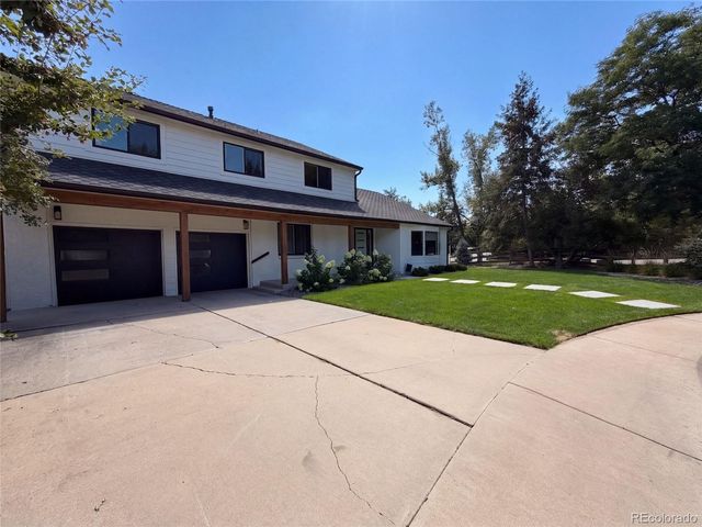 10708 W Chautauga Mountain, Littleton, CO 80127