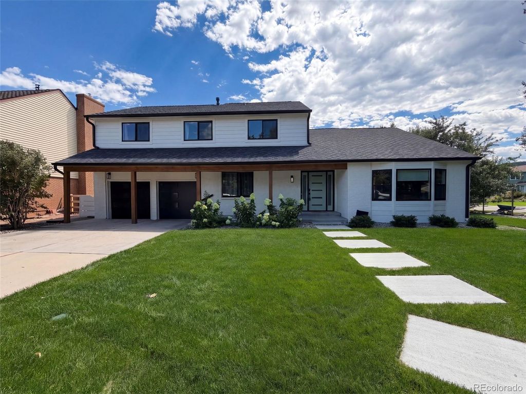 10708 W Chautauga Mountain, Littleton, CO 80127
