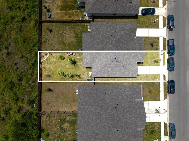 549 Arnold LOOP A, Uhland, TX 78640