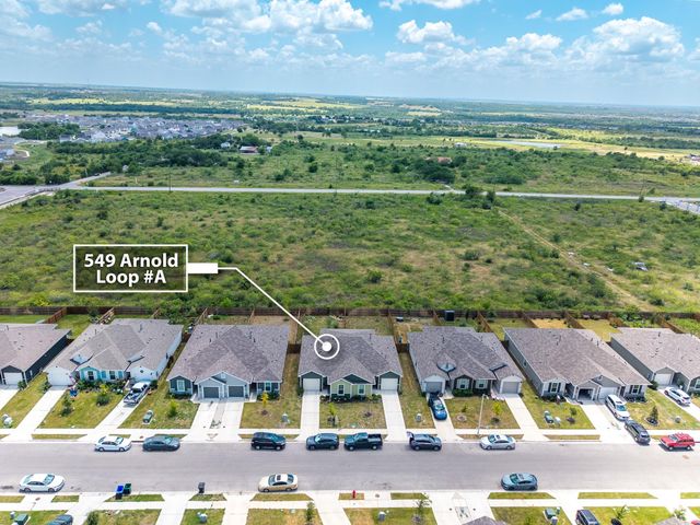 549 Arnold LOOP A, Uhland, TX 78640