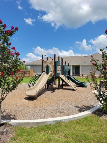 549 Arnold LOOP A, Uhland, TX 78640