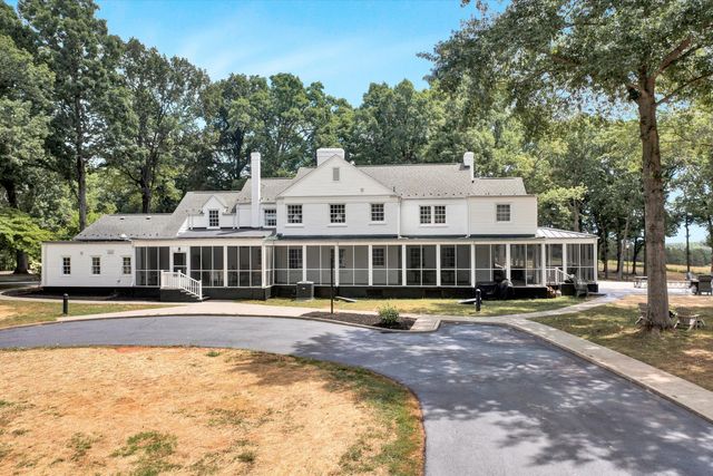 750 Penn Hall RD, Union Hall, VA 24176