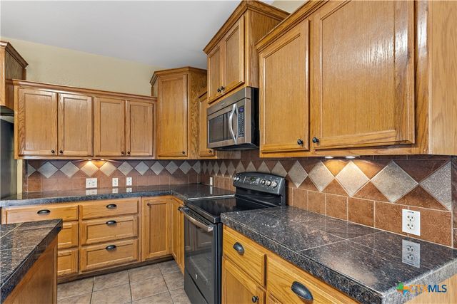 283 County Road 4710, Kempner, TX 76539