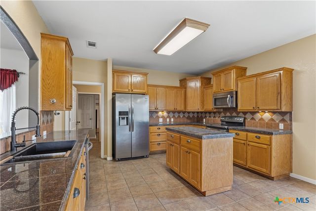283 County Road 4710, Kempner, TX 76539