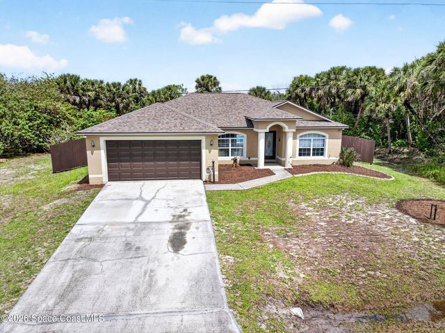 831 Owl Street SW, Palm Bay, FL 32908