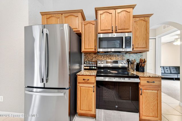 831 Owl Street SW, Palm Bay, FL 32908