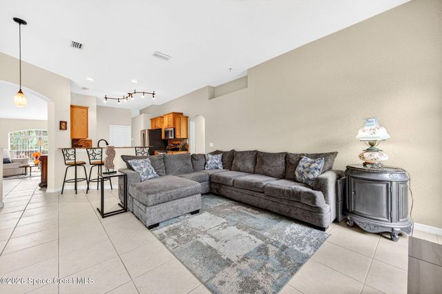 831 Owl Street SW, Palm Bay, FL 32908