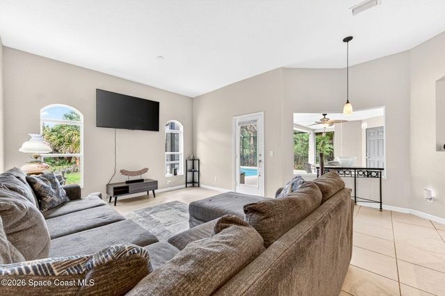 831 Owl Street SW, Palm Bay, FL 32908