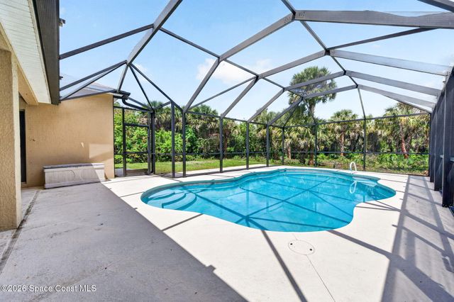 831 Owl Street SW, Palm Bay, FL 32908