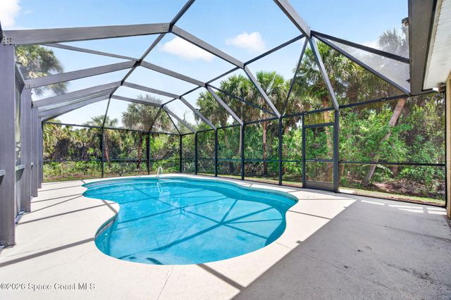831 Owl Street SW, Palm Bay, FL 32908