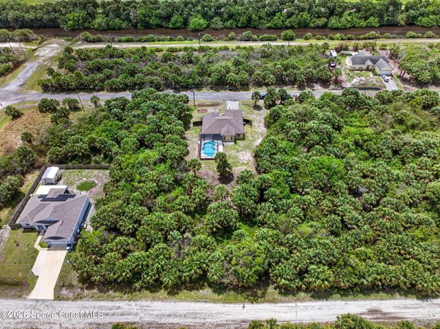 831 Owl Street SW, Palm Bay, FL 32908