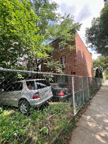 466 E 179th Street, Bronx, NY 10457