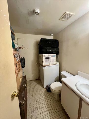 466 E 179th Street, Bronx, NY 10457
