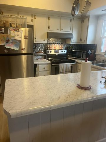 3142 Kirklevington Drive, Lexington, KY 40517