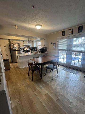 3142 Kirklevington Drive, Lexington, KY 40517