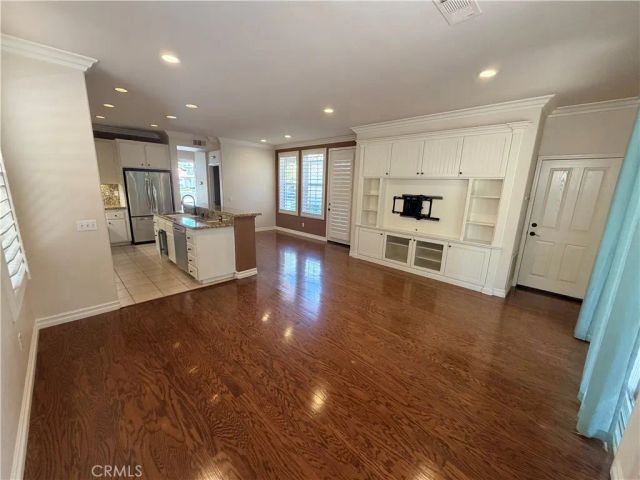 24 Redberry, Irvine, CA 92618