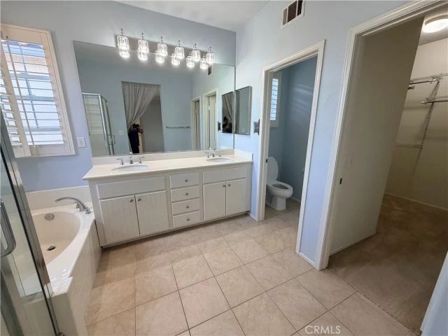 24 Redberry, Irvine, CA 92618
