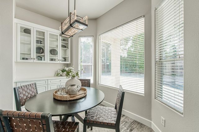 1420 N Dewitt Avenue, Clovis, CA 93619