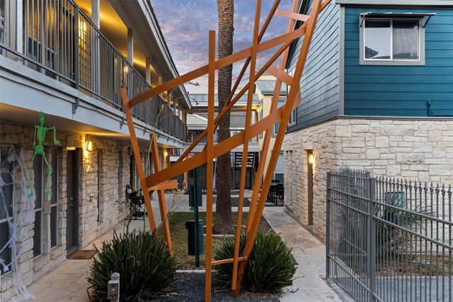 2526 Durwood ST 212, Austin, TX 78704