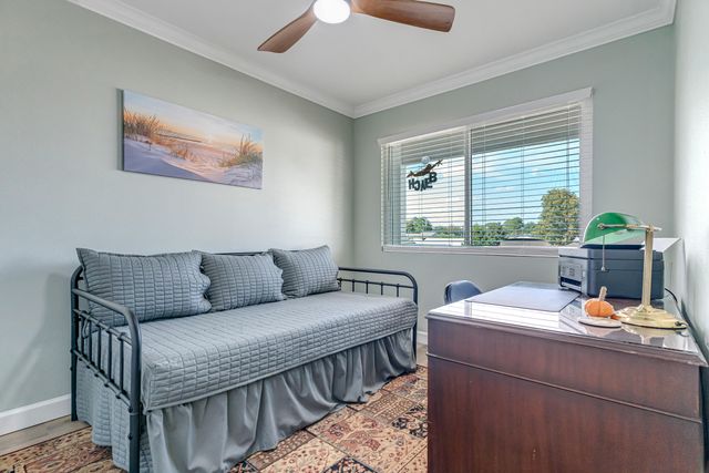 1695 Highway 98 302, Mary Esther, FL 32569