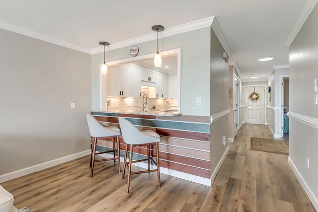 1695 Highway 98 302, Mary Esther, FL 32569