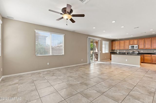 7091 W Fall Garden Way, Tucson, AZ 85757