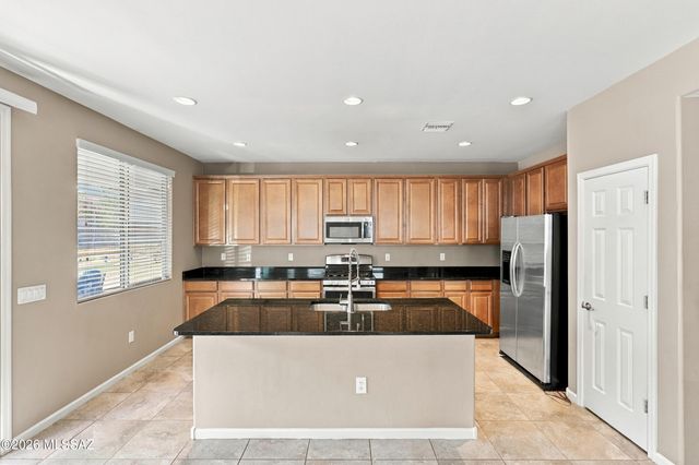 7091 W Fall Garden Way, Tucson, AZ 85757