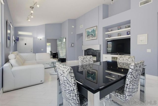 13523 Tradition St, San Diego, CA 92128