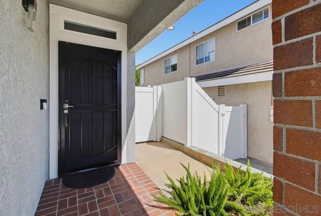 13523 Tradition St, San Diego, CA 92128
