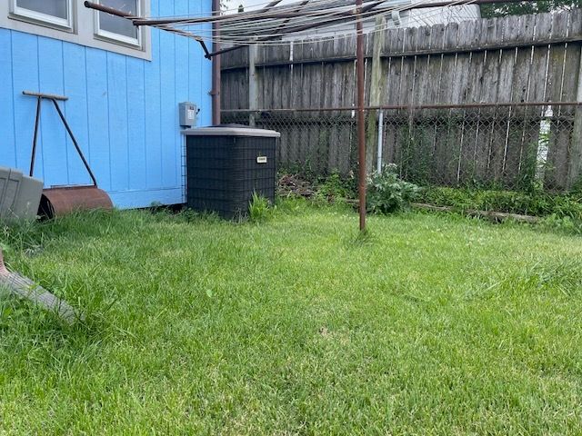 4930 S Luna Avenue, Chicago, IL 60638