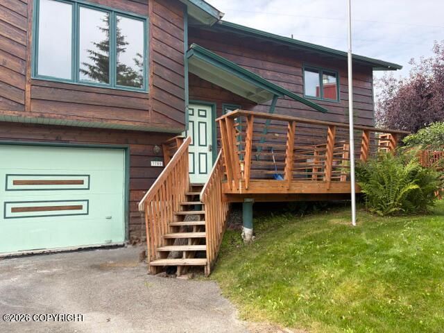 3700 Gary Cooper Circle, Anchorage, AK 99507